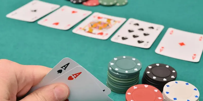 Hướng Dẫn Cách Chơi Poker Hiệu Quả Mà Chi Tiết Từ Cao Thủ